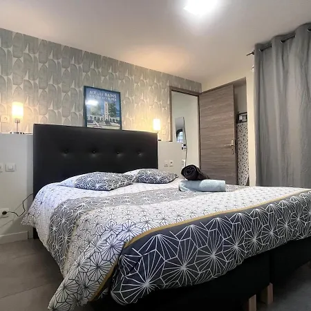 T2 With Private Garden And Parking Le Victor *