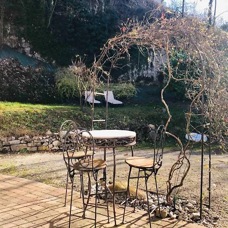 T2 With Private Garden And Parking Le Victor Aix-les-Bains